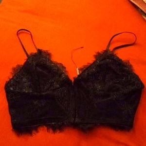 Pretty Little Thing FANCY Bra